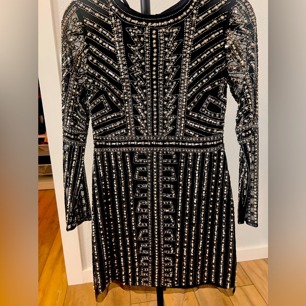 Sparkle & Shine: Gianni Bini Sequin Mini Dress – Size 6